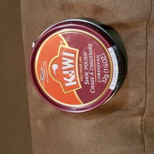 Kiwi Shoe Polish 1 125 Oz  Metal Tin NWT